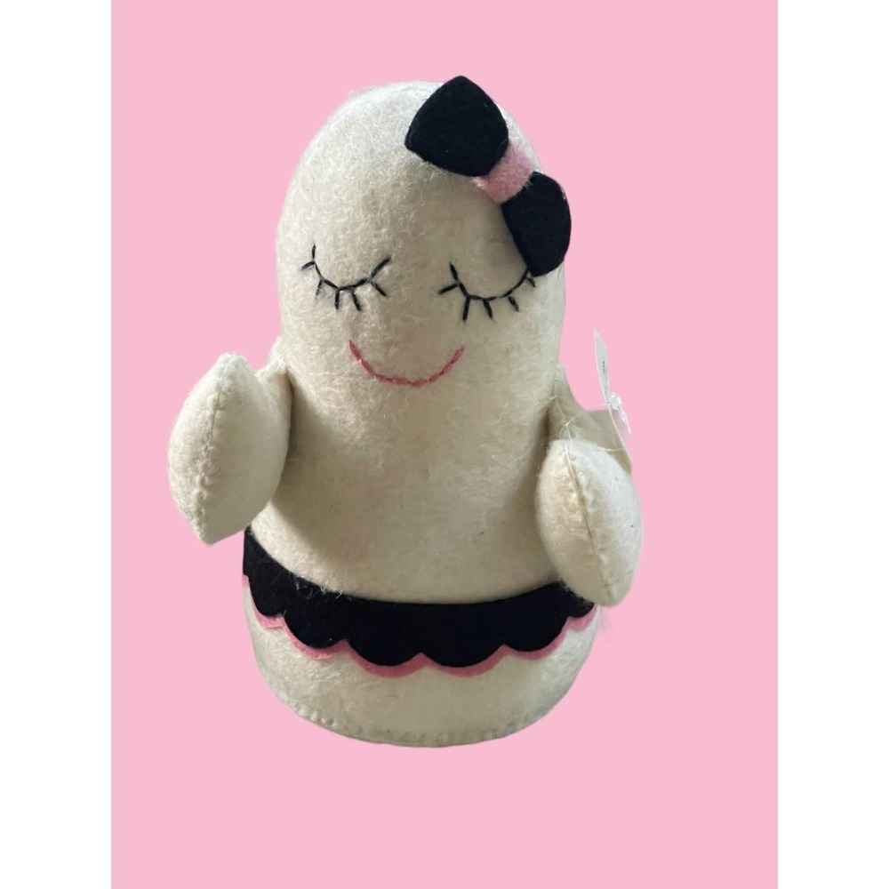 Ghost Girl Pink White Tik Tok Viral Colorway Halloween‎ Figure Home Decor